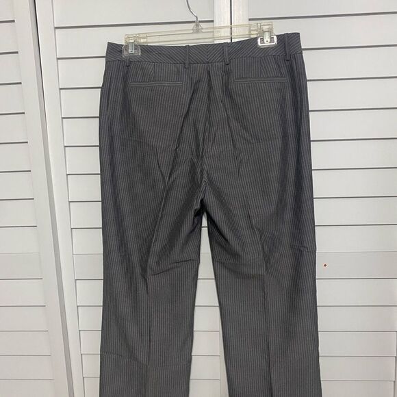 Classic Gray Pinstripe Blazer and Pants Set - Picture 7 of 12